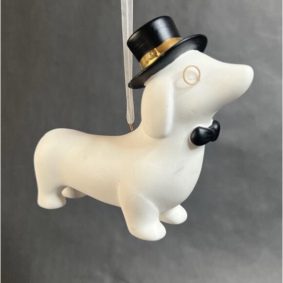 Hallmark Bisque Dachshund – White Porcelain Dog with Top Hat & Monocle, 1975 - Picture 1 of 11